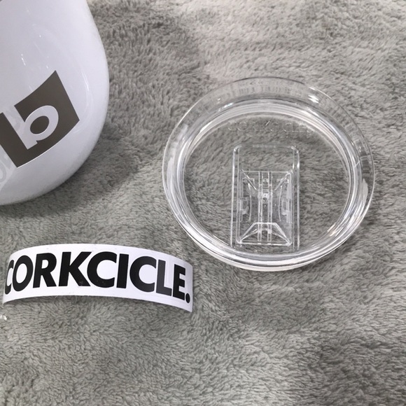 Corkcicle White Wine Tumblers With Baynard Logo 12oz. New - Picture 5 of 7